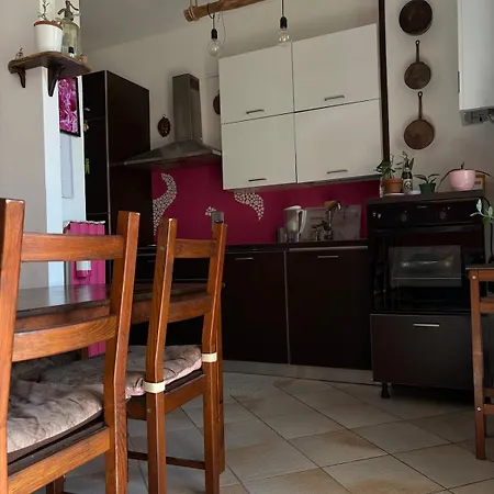 Lägenhet La Finestra Sulle Montagne Torre Pellice