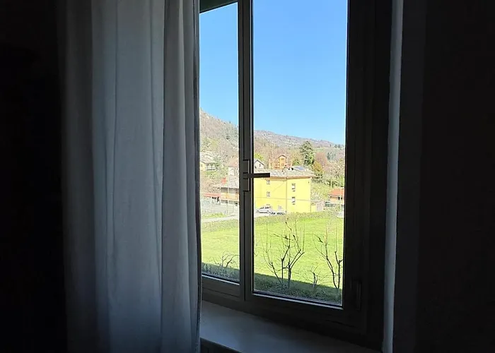 La Finestra Sulle Montagne Apartment Torre Pellice